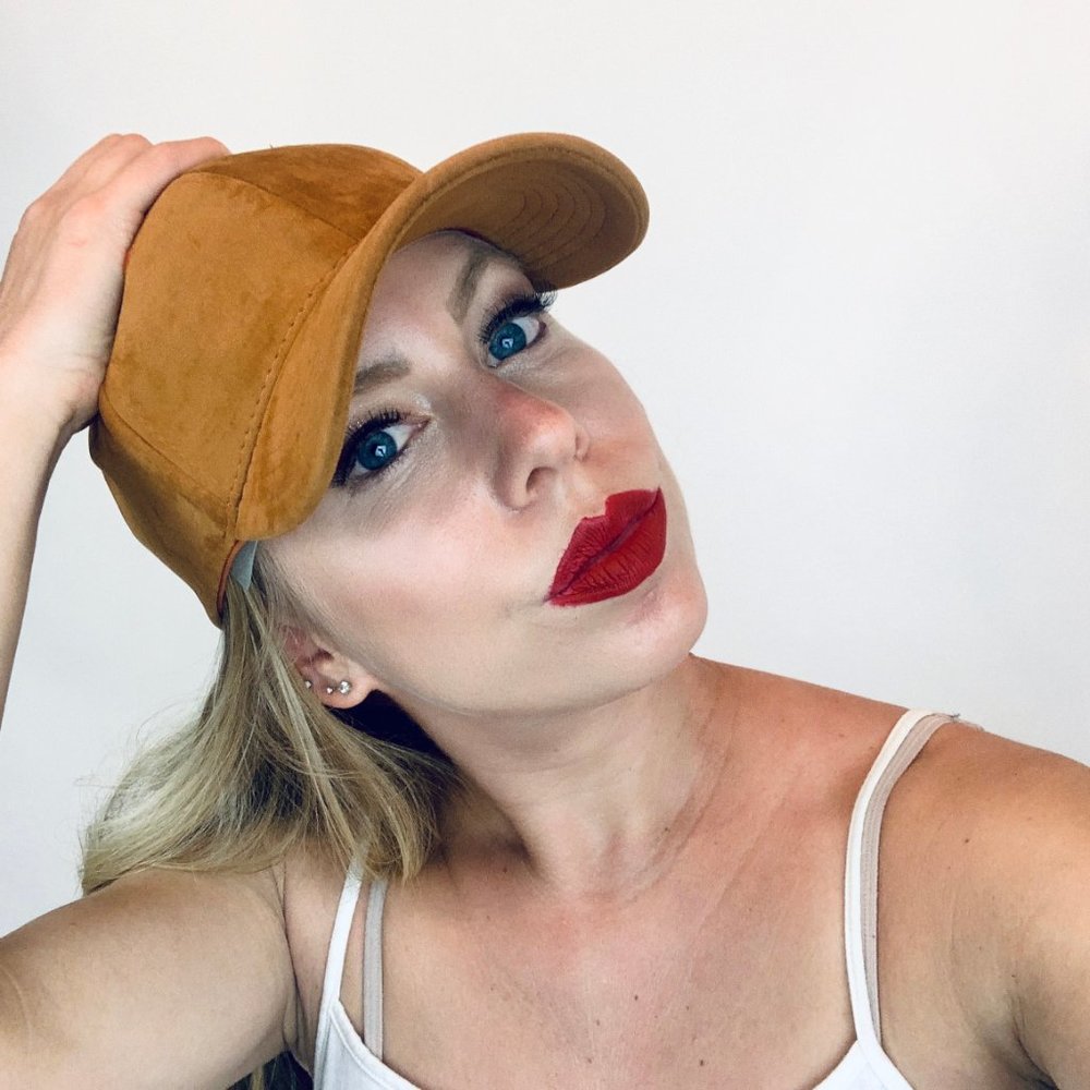 NWT Suede type hat - Picture 2 of 6